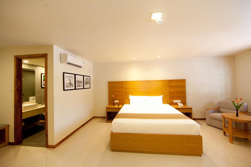 Long Beach Resort Phu Quoc Buitenkant foto