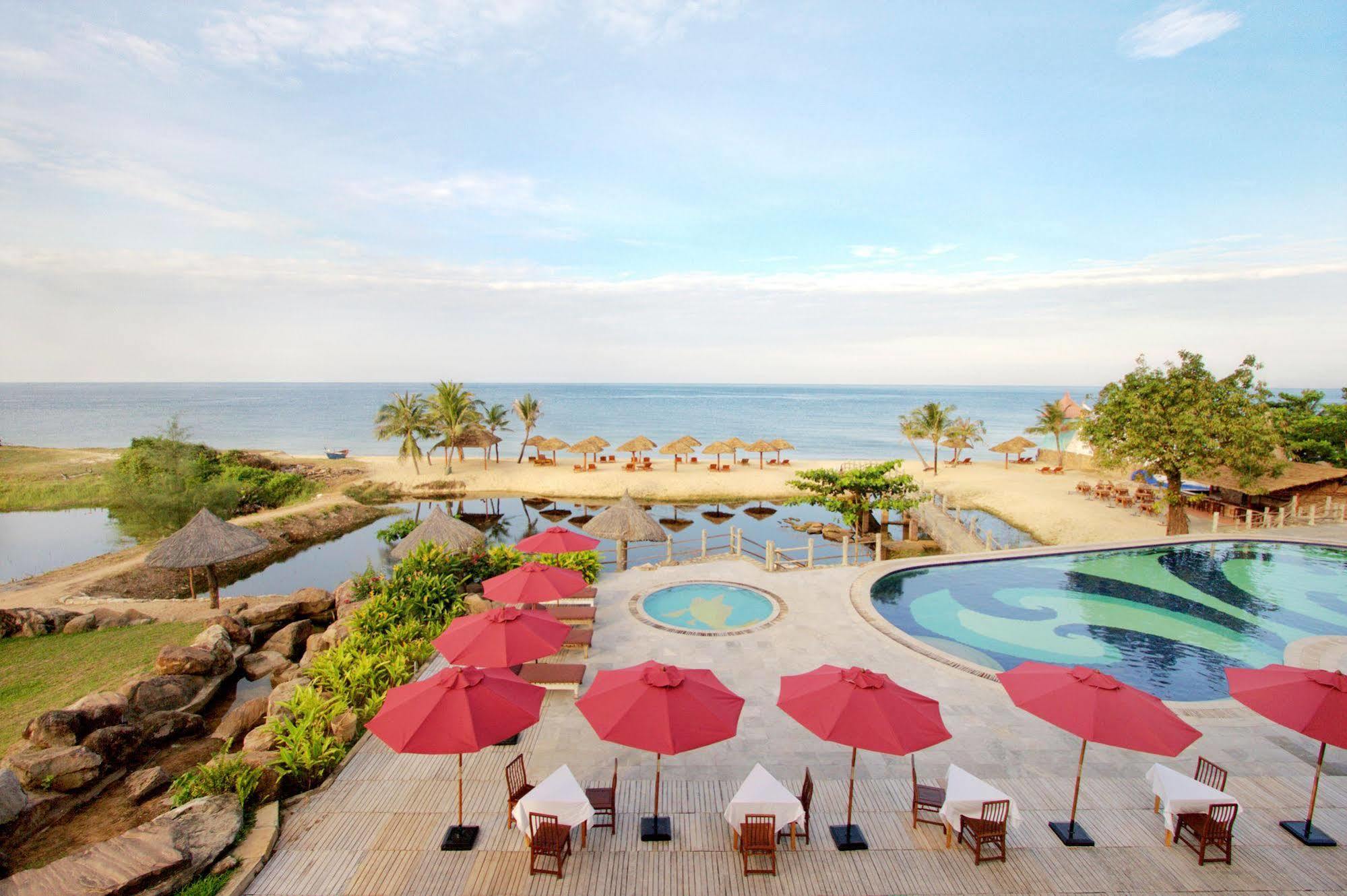 Long Beach Resort Phu Quoc Buitenkant foto