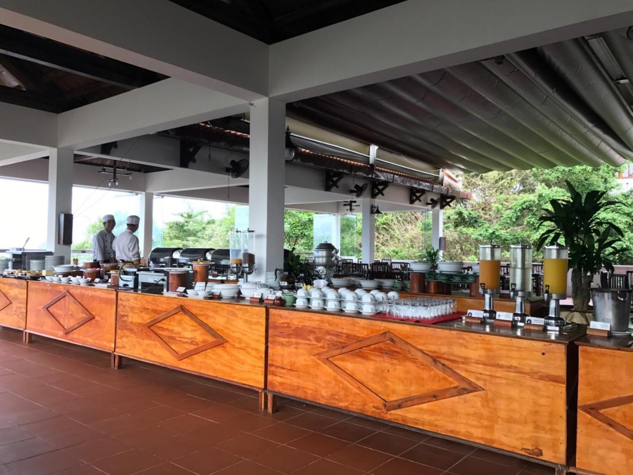 Long Beach Resort Phu Quoc Buitenkant foto