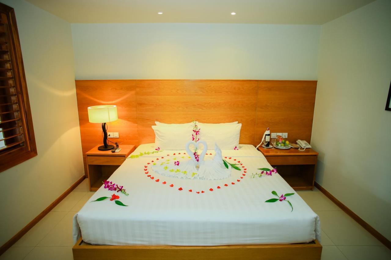 Long Beach Resort Phu Quoc Buitenkant foto