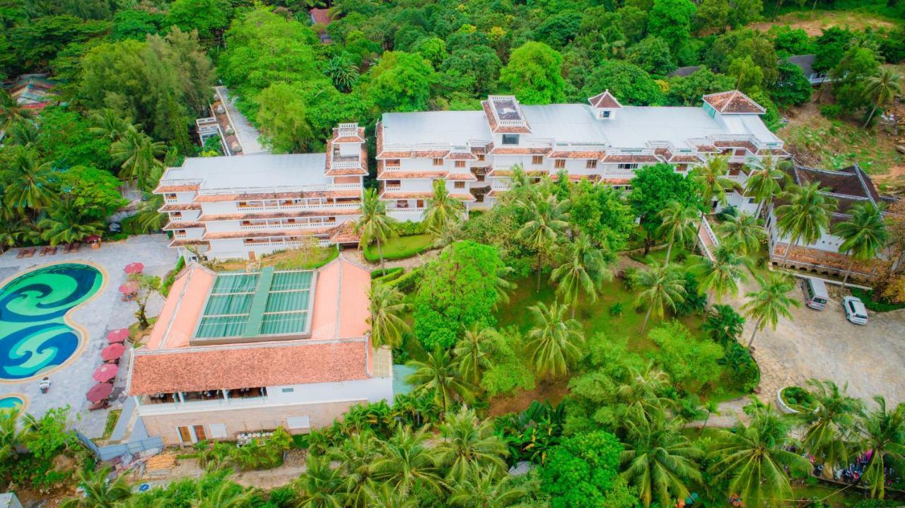 Long Beach Resort Phu Quoc Buitenkant foto