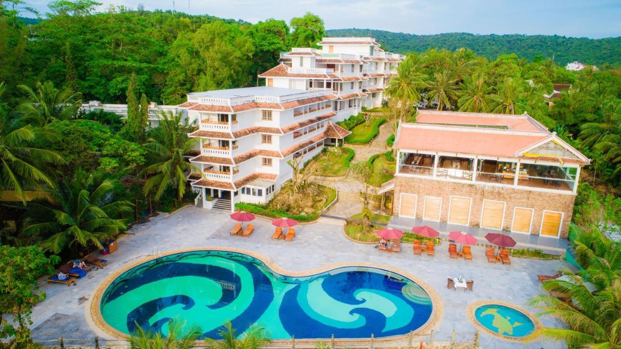 Long Beach Resort Phu Quoc Buitenkant foto